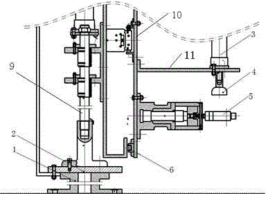 Automatic installation and control device of engine piston and design method of automatic installation and control device