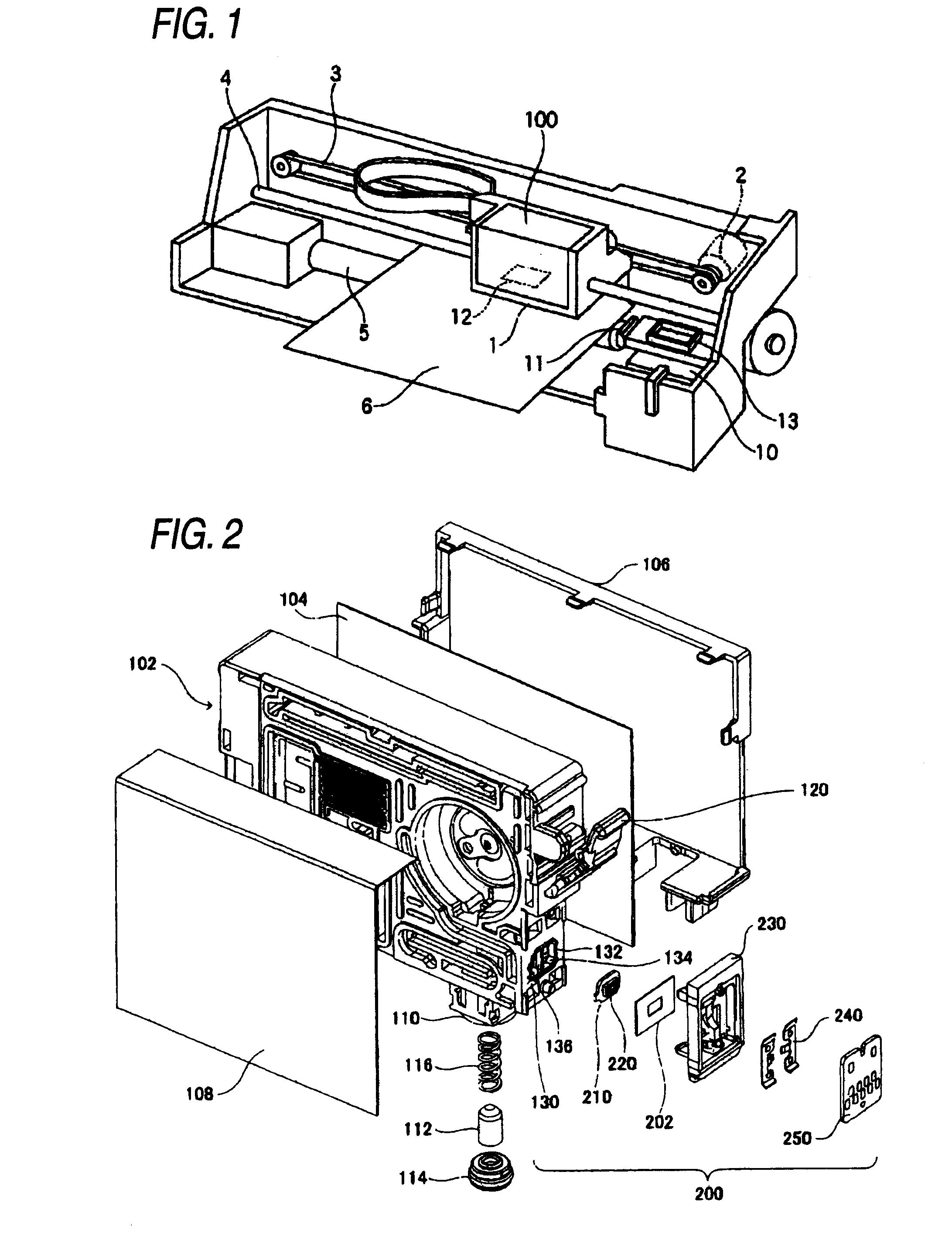 Liquid container and method of manufacturing the same