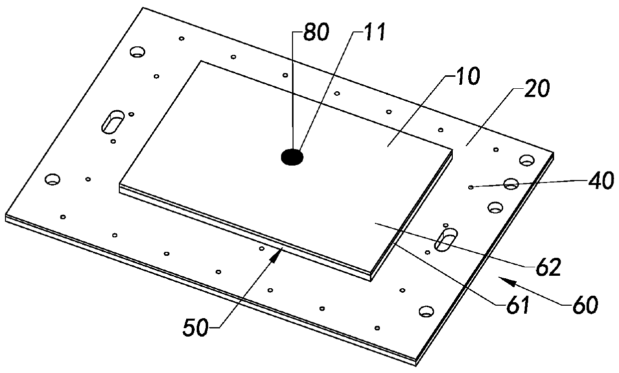 Microwave detector, manufacturing method thereof, and stray electromagnetic wave radiation suppression method