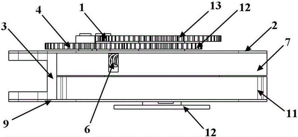 Wing synchronous unfolding system of catapult unmanned aerial vehicle folding wings and using method