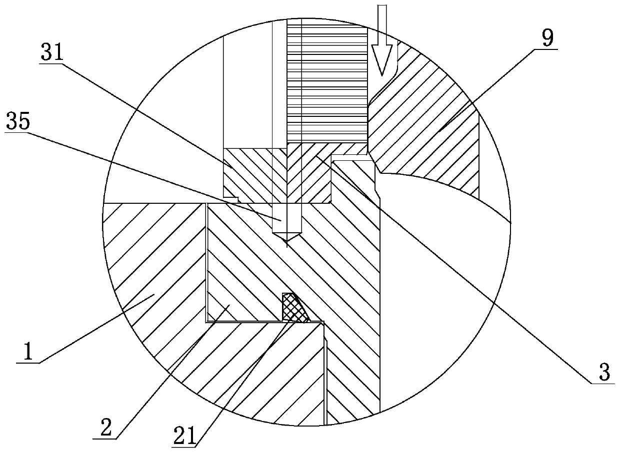 Large-caliber ultrahigh-pressure differential steam emptying valve