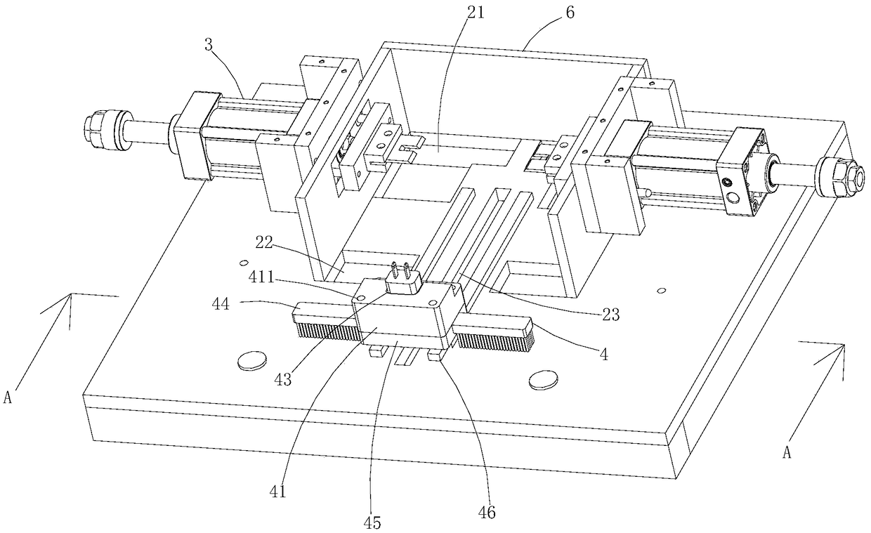 Automatic shell cutting machine and shell cutting method thereof