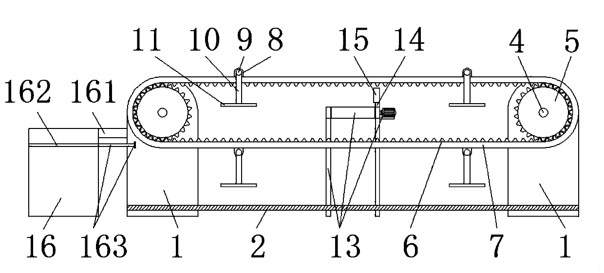 Conveying device capable of automatically docking for product production line