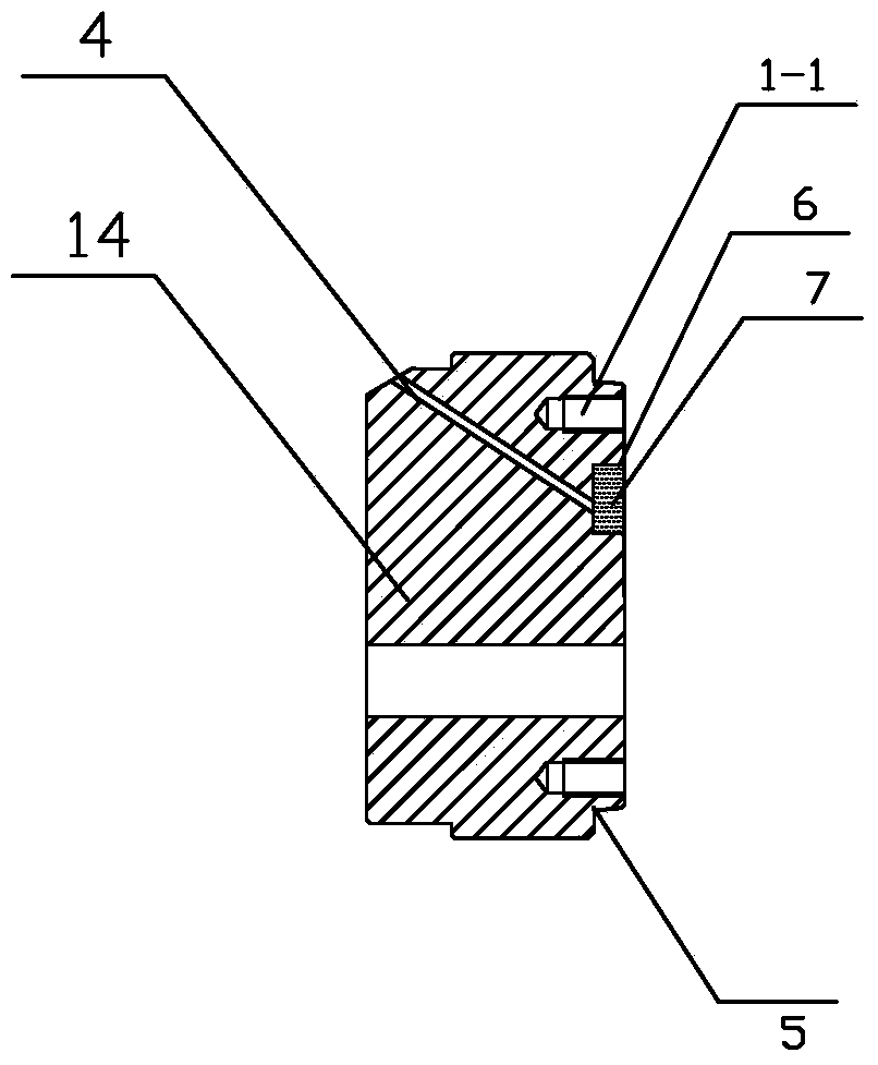 Magnesium alloy extrusion die capable of automatically controlling temperature and lubricating and using method thereof