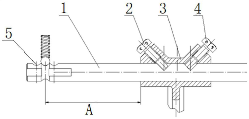 Stepless adjustable shifting fork structure