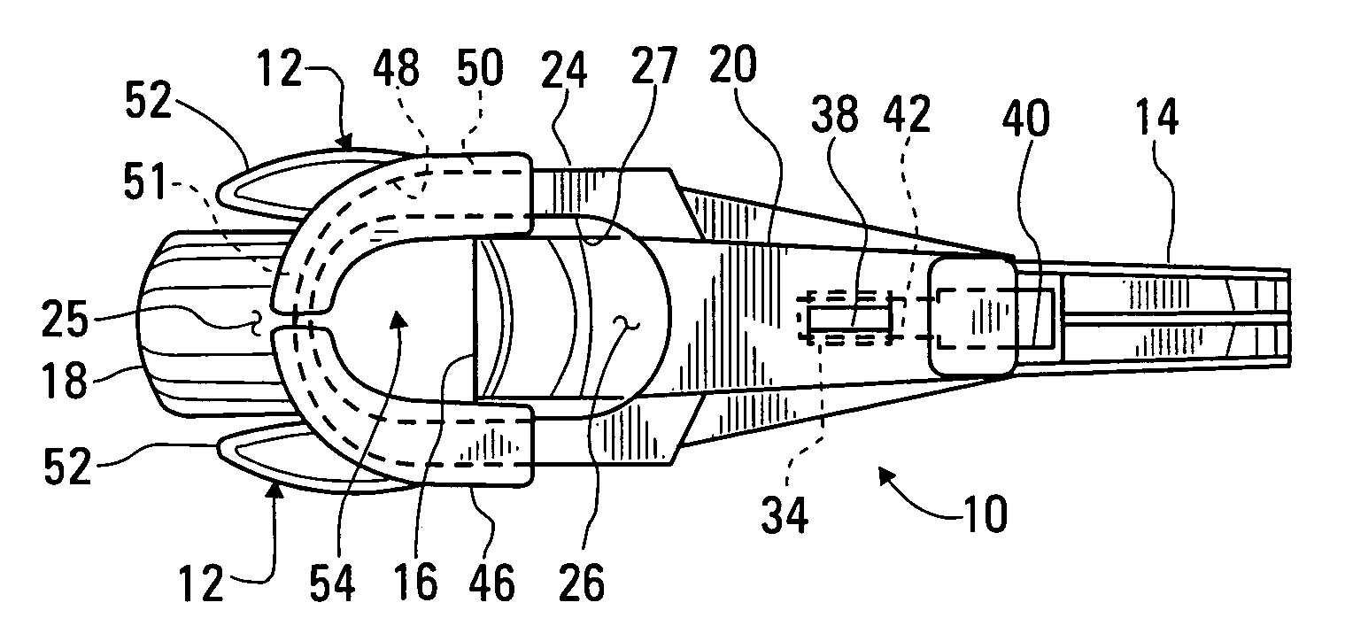 Speculum with attachable blades for lateral wall retraction