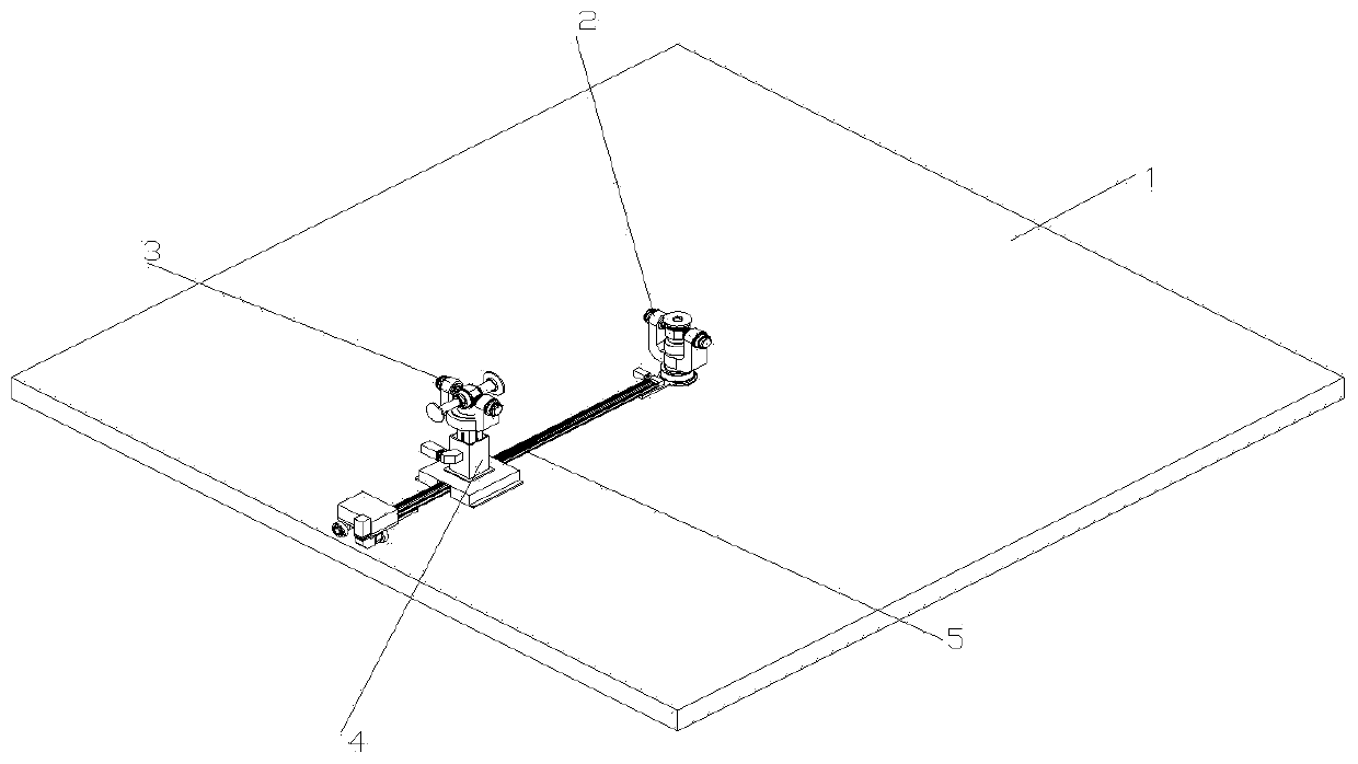 Spacecraft flying-around approach motion simulator