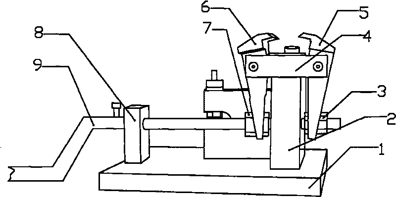 Silk pole clamping device