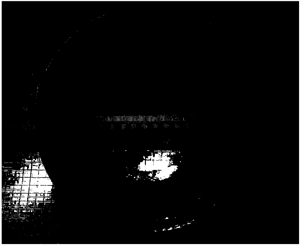 Large-size Yb,R:CaF2/SrF2 laser crystal and preparation method thereof