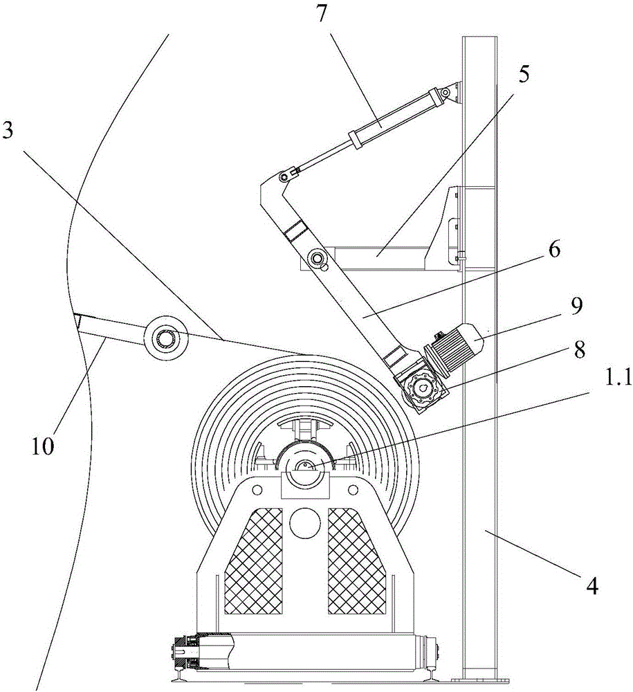 Multi-coiled panel veneer simultaneous feeding and automatic quick converting equipment and quick converting method thereof