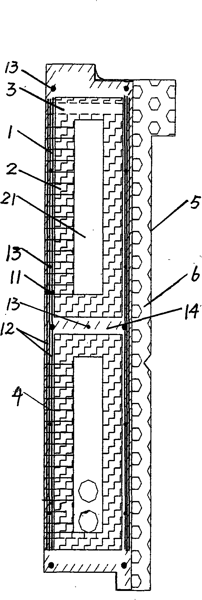 Large-sized synthetic assembled structure apron plate