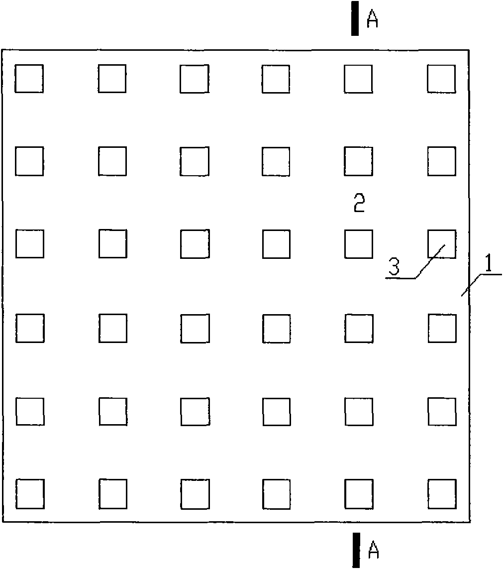 Porous glass plate and structures adopting porous glass plate