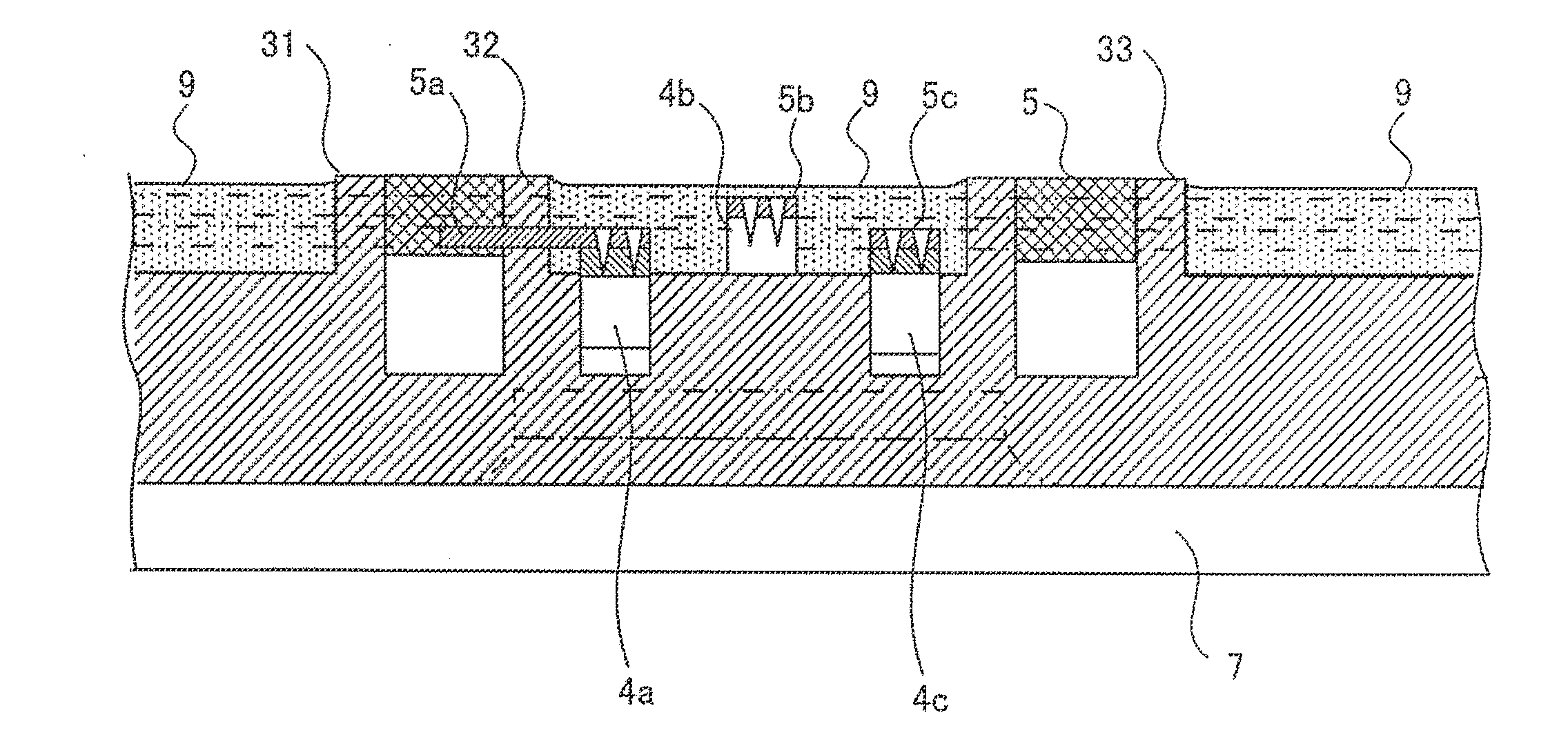 Semiconductor device and manufacturing method thereof