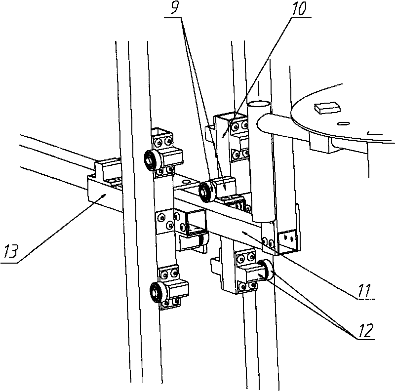 Three-dimensional robot having obstacle detouring function