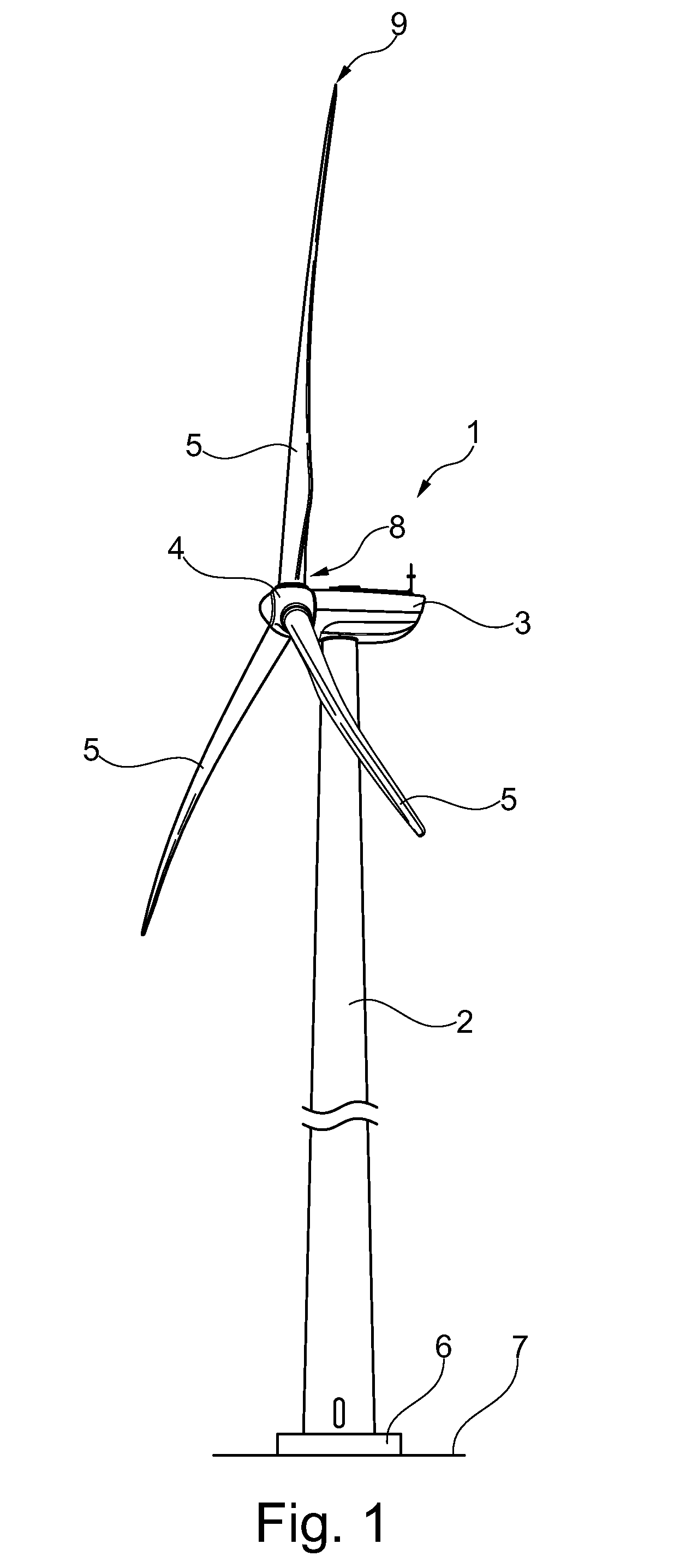 Wind turbine blade with extended shell section