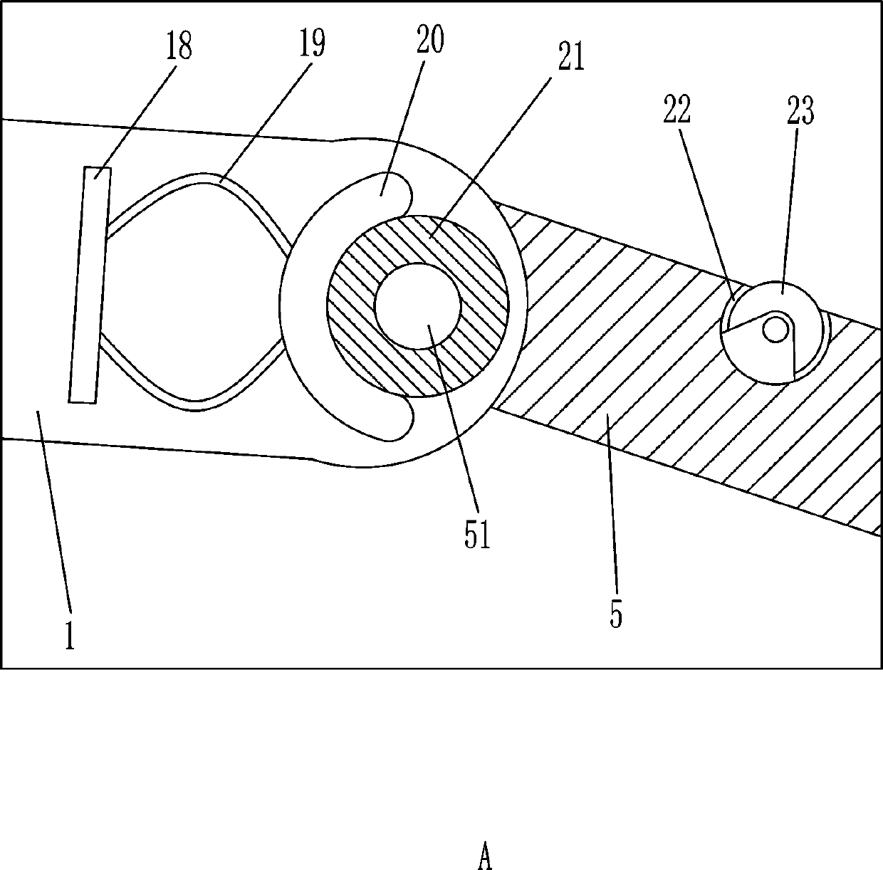 Cargo carton carrying machine