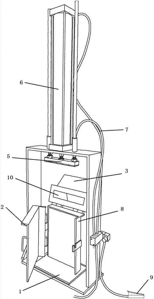 Mold and method for pressing brick tea