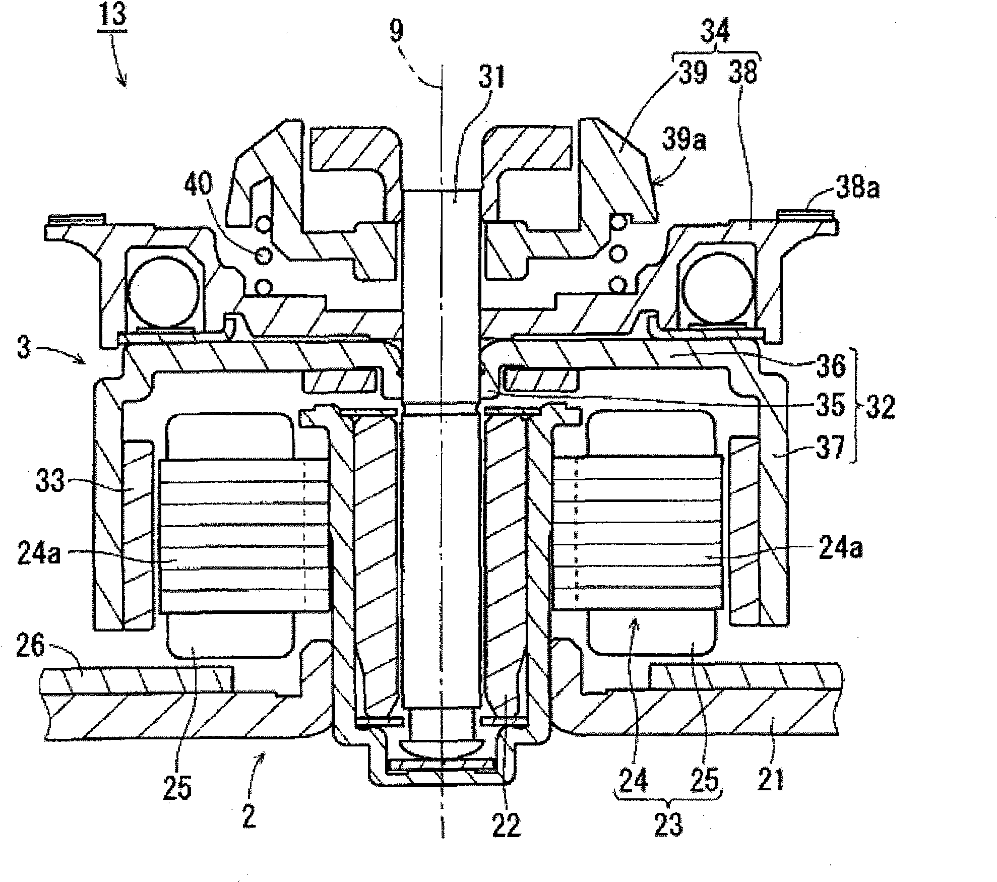 Motor, disc drive device, rotor yoke manufacturing method and motor manufacturing method