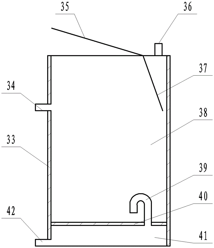 Distilling production method for sandalwood essential oil and equipment