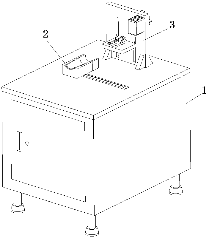 Automatic blood drawing auxiliary device