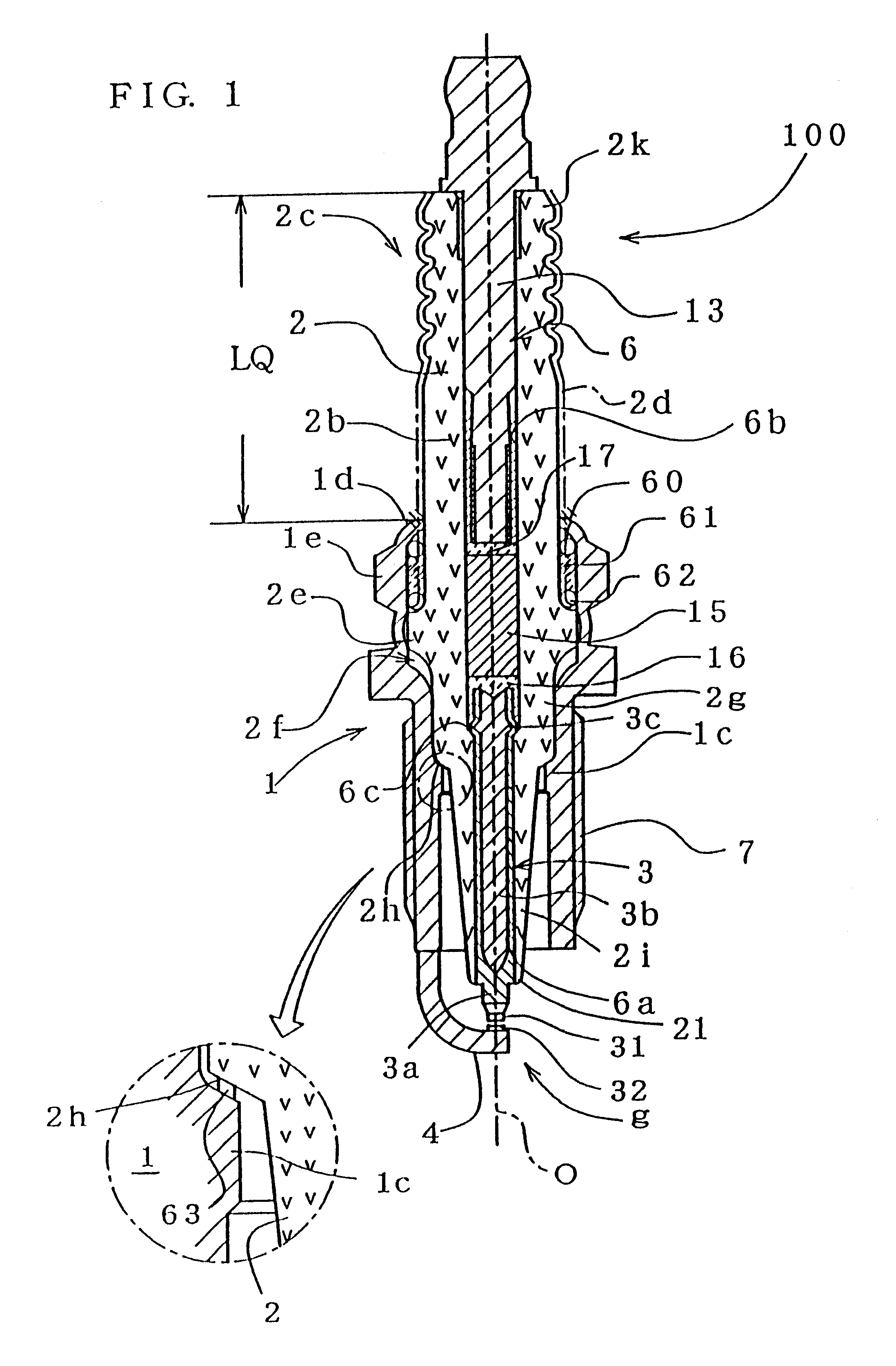 Spark plug, alumina insulator for spark plug, and method of manufacturing the same