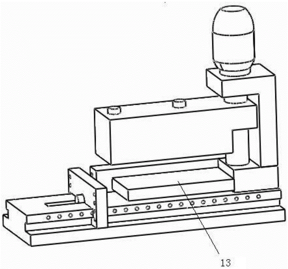 Testing device for achieving plane strain state in large-deformation range and data processing method