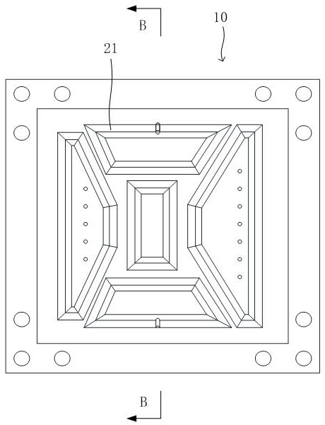 A demoulding method and injection molding machine for plastic molding