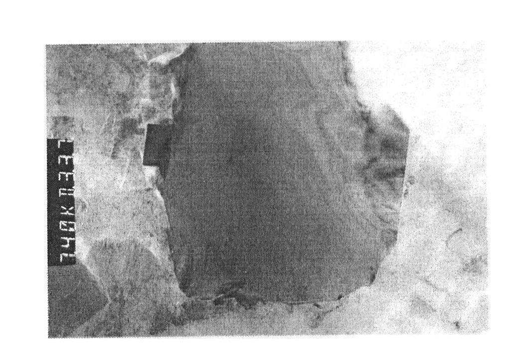 A method of producing particle reinforced aluminum-base compound material continuously by using extrusion-upsetting and device thereof