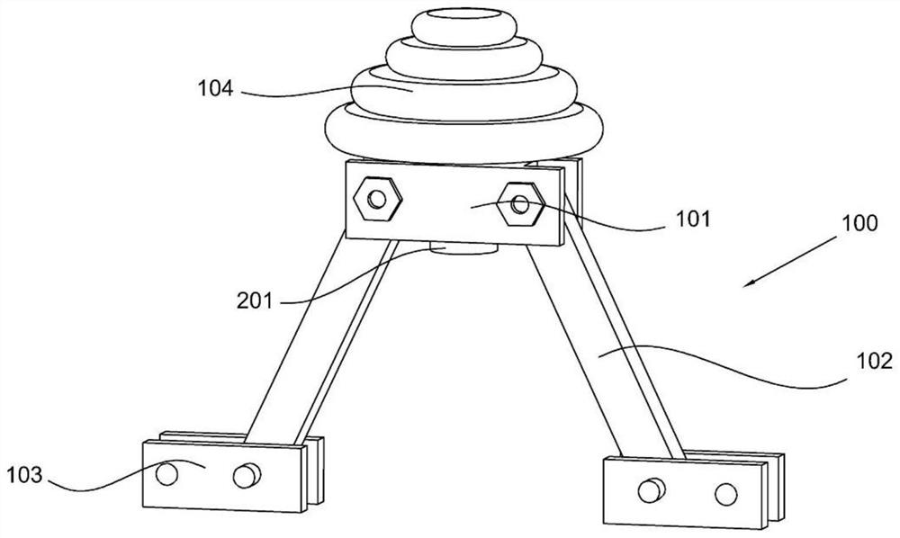 Triangular fixed post insulator