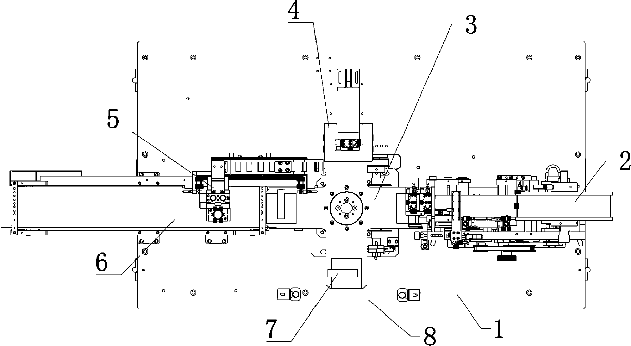 Beverage bottle side face labeling device and labeling method