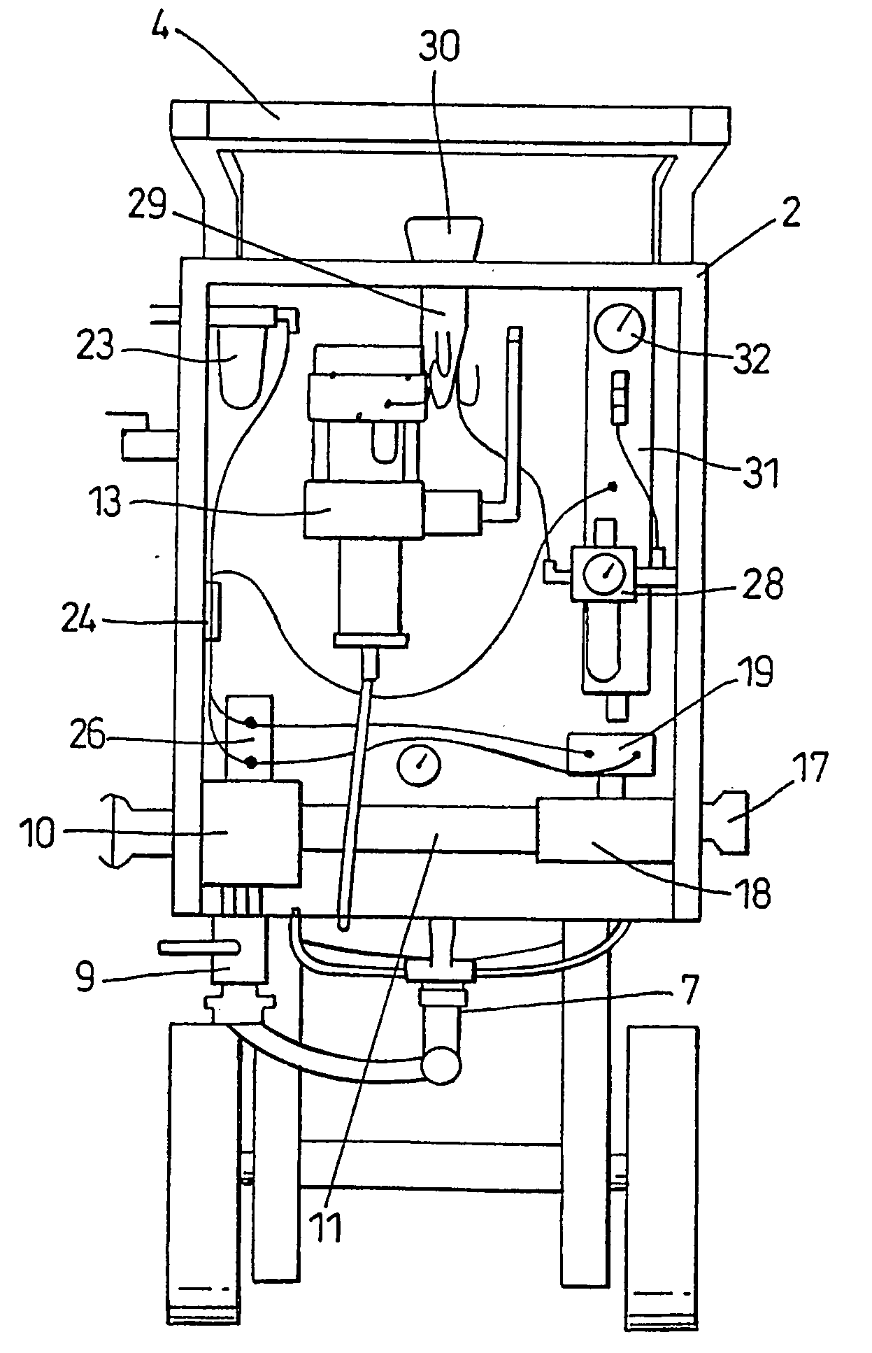 Abrasive blasting apparatus