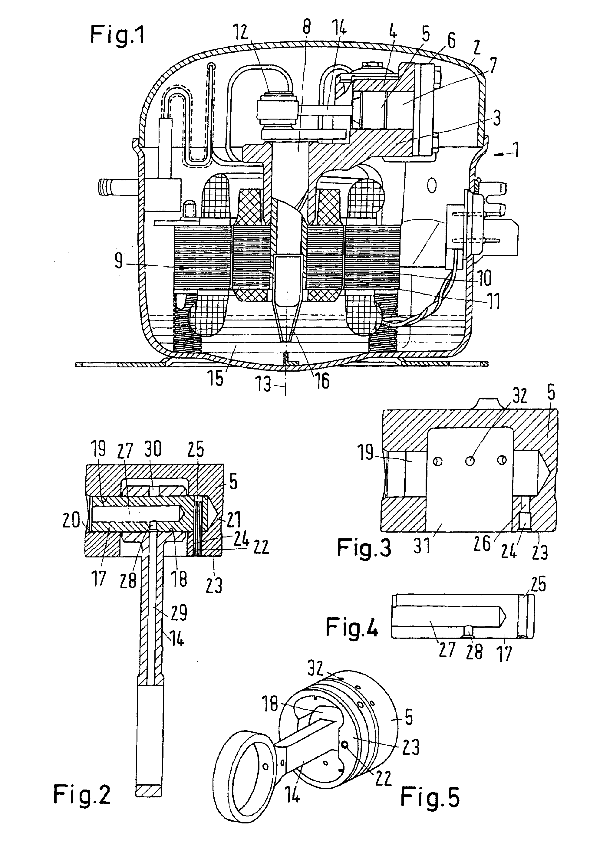 Refrigerant compressor, piston of a refrigerant compressor and piston arrangement