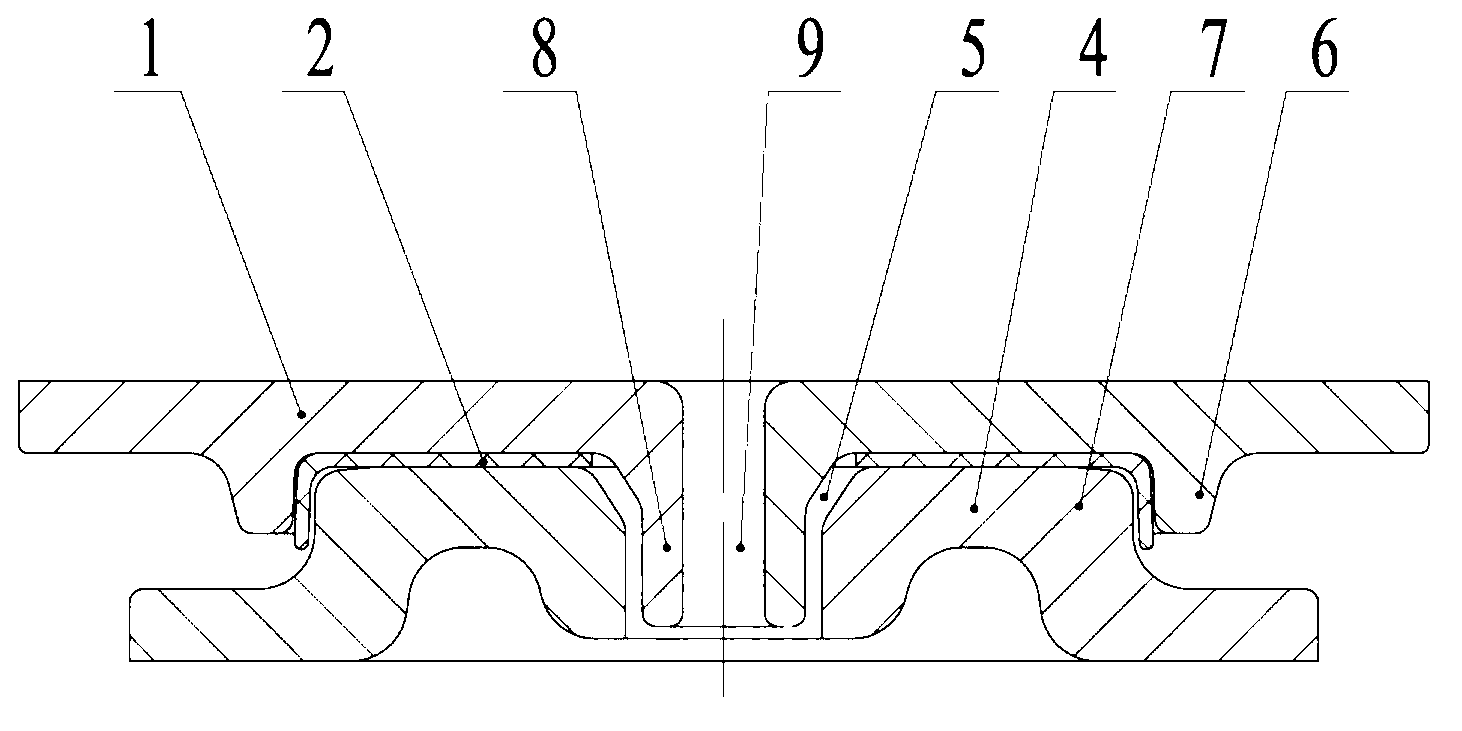 Anti-sedimentation center plate structure for railway vehicles