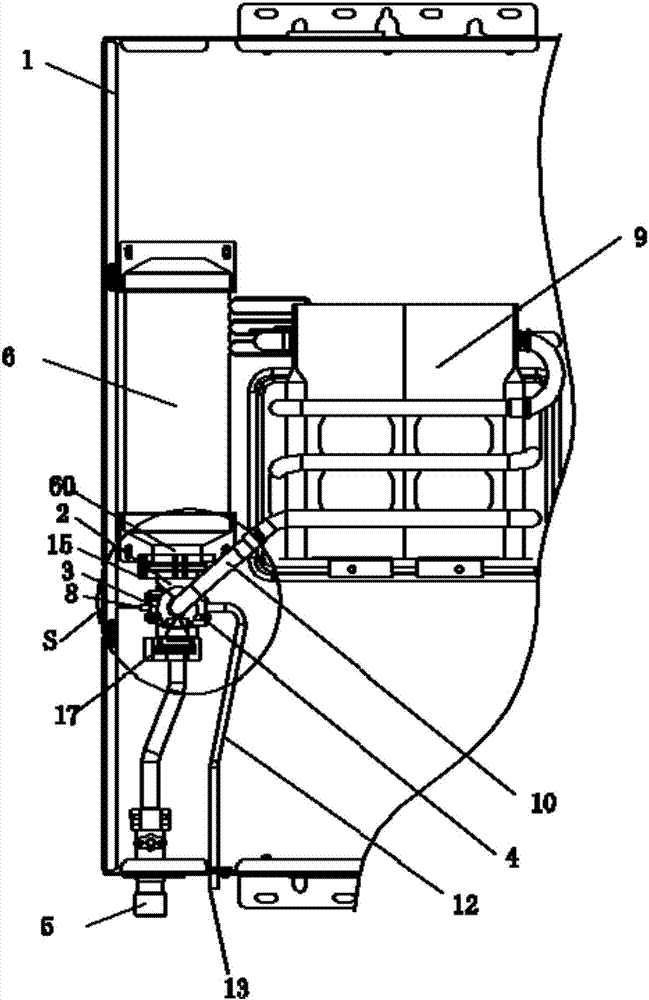 Water inlet and outlet connector and water heater