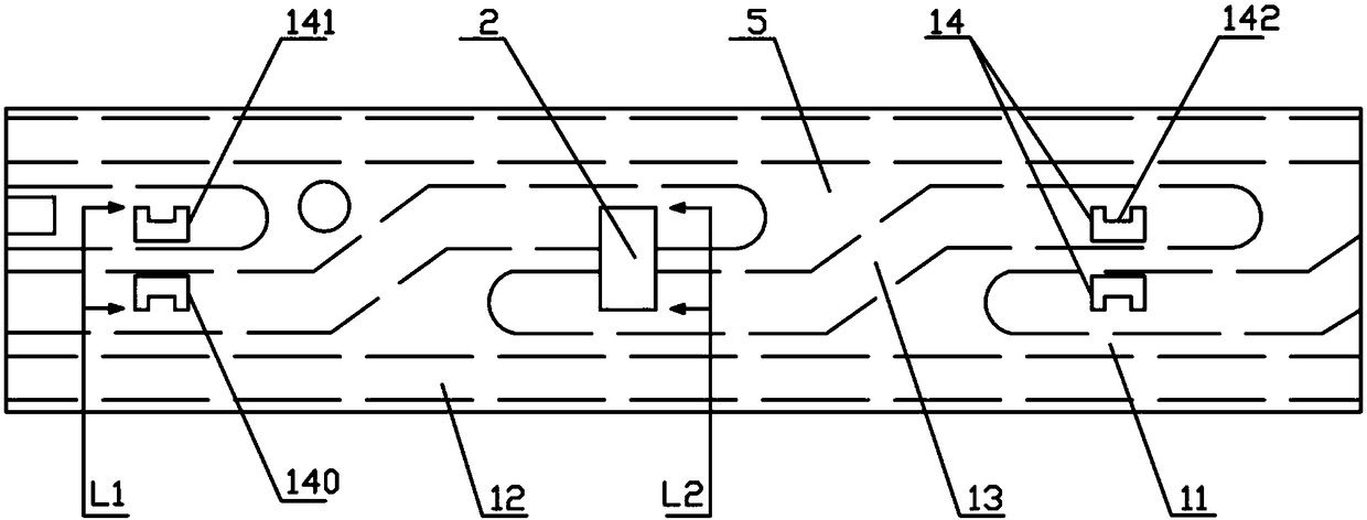 Circuit board with symmetrical bonding pads