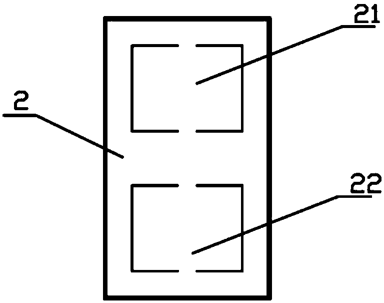 Circuit board with symmetrical bonding pads