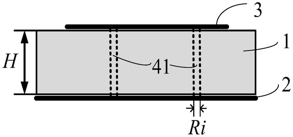 Miniaturized multi-beam vortex beam generation device