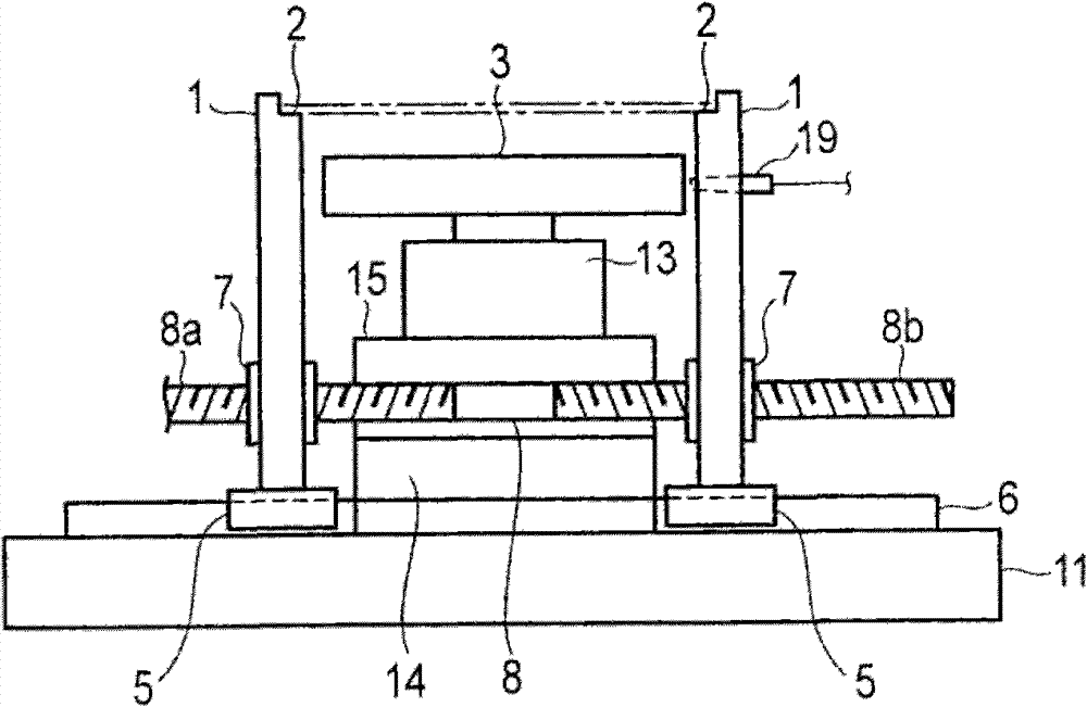 Substrate conveying apparatus and method