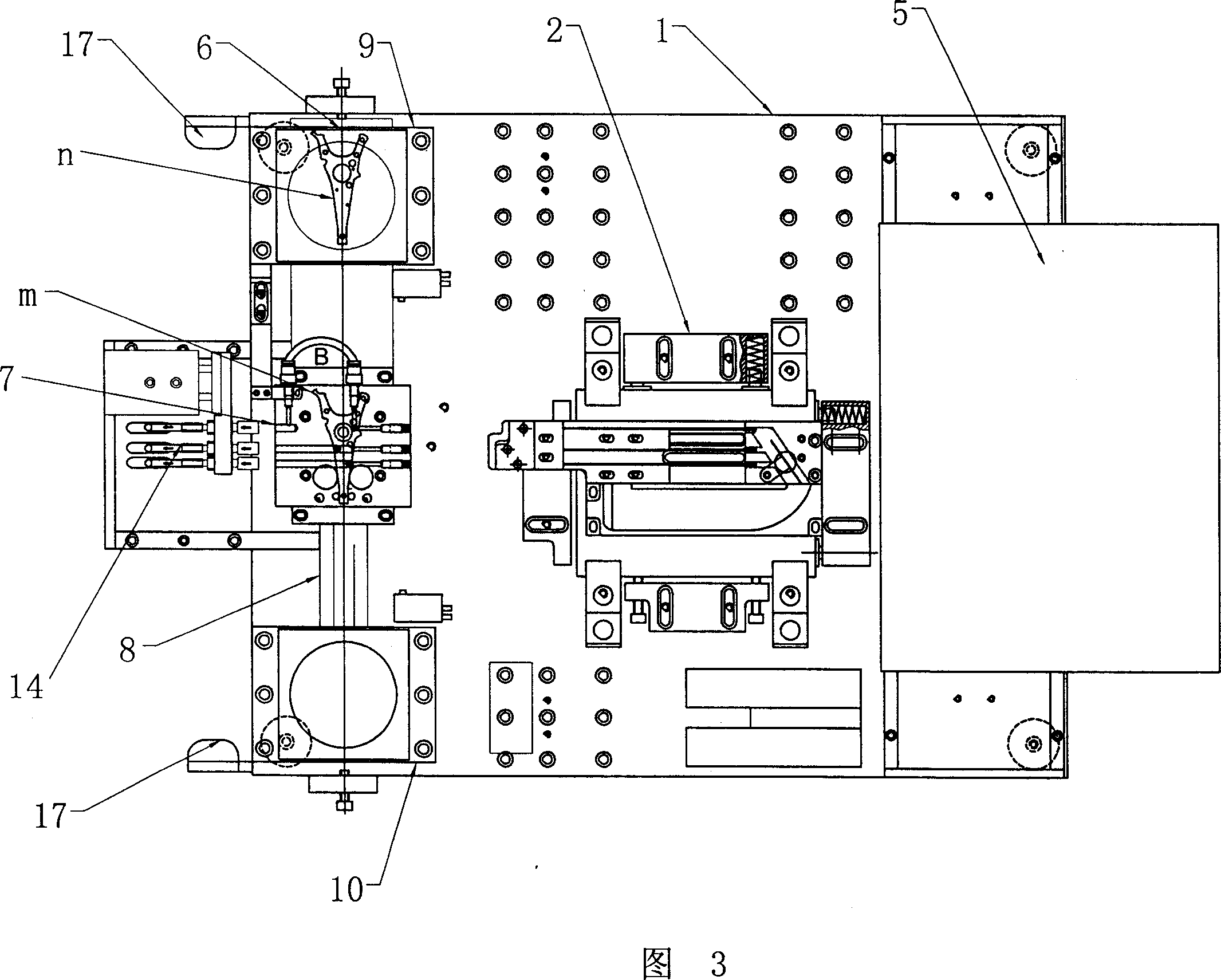 Automatic needle inserting machine