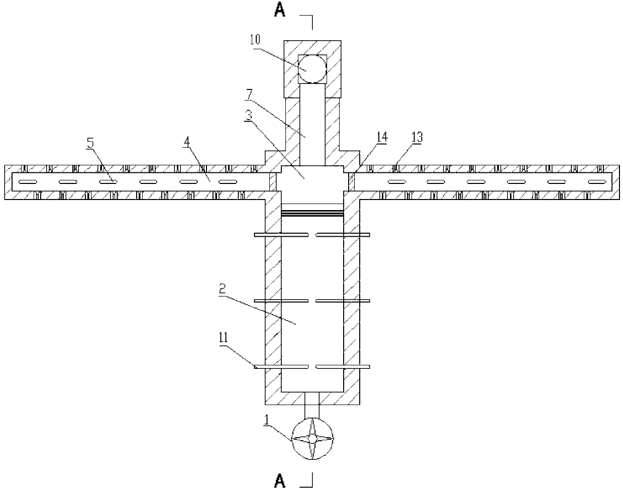 Large thermal power combination tank furnace for producing basalt continuous fibers