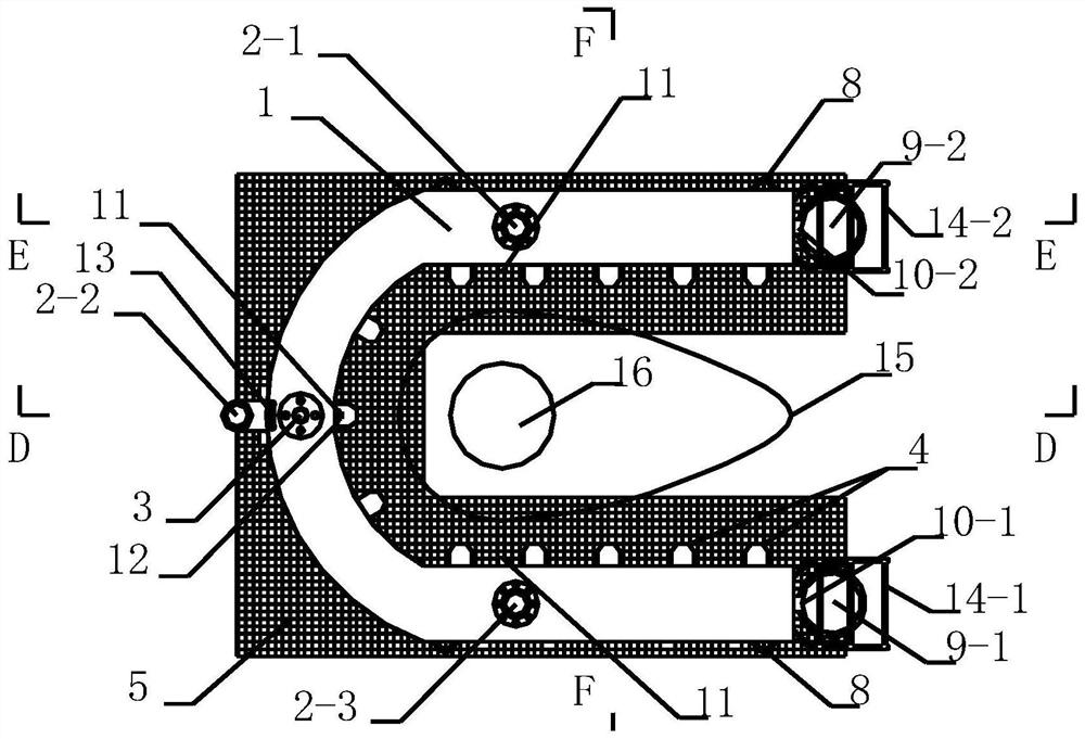 An intelligent U-shaped base and method for dealing with scour pits of bridge pile foundations