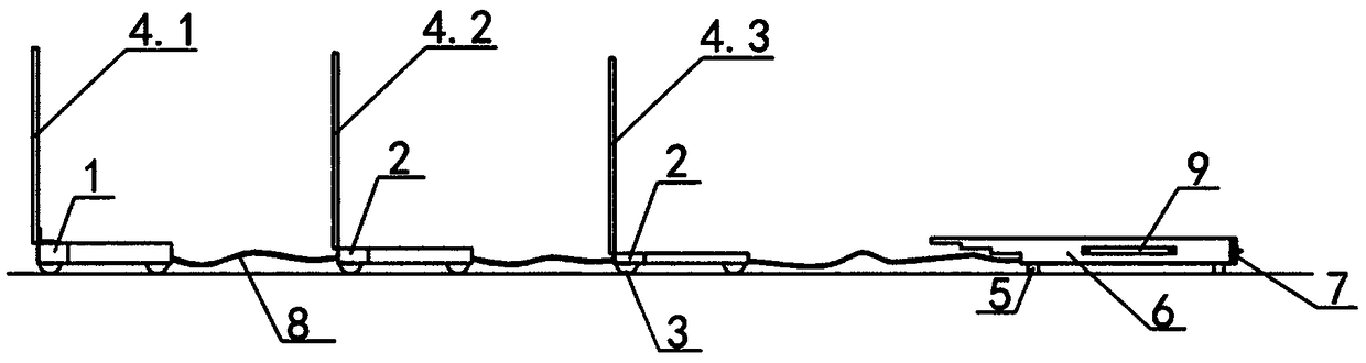 Intelligent car accident reminding device used for highway and reminding method