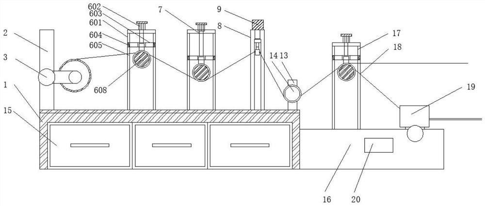 Yarn feeding mechanism for spinning