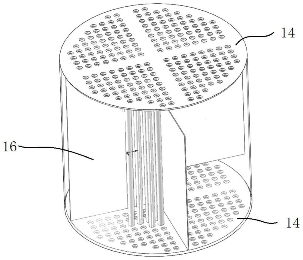 Rose petal water low-temperature extraction equipment and process