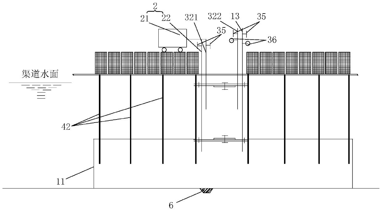 Damaged hardened channel underwater repair device and using method thereof