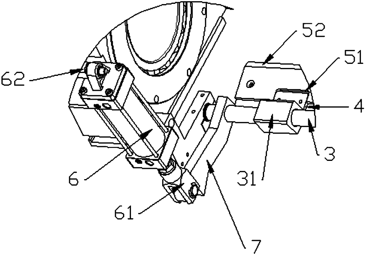 Structure for cleaning bottom of drum for rubber processing