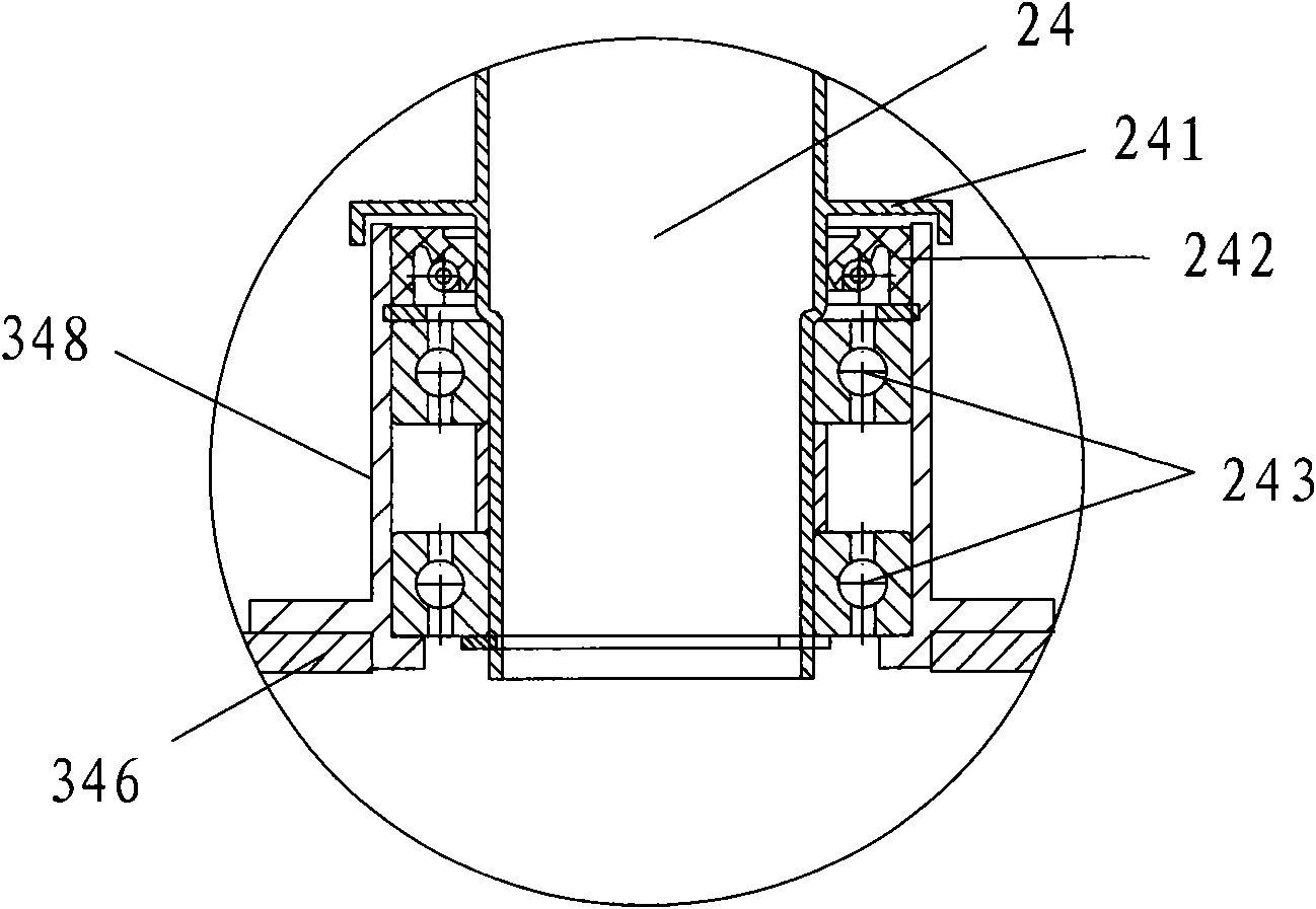 360-degree feed throwing disc and fishpond feeding machine with feed throwing disc