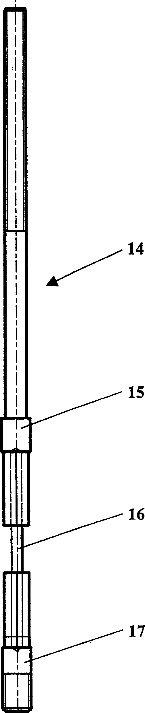 Elevator comprising a device for triggering a catch, a pull rod for triggering a catch and a method for triggering a catch