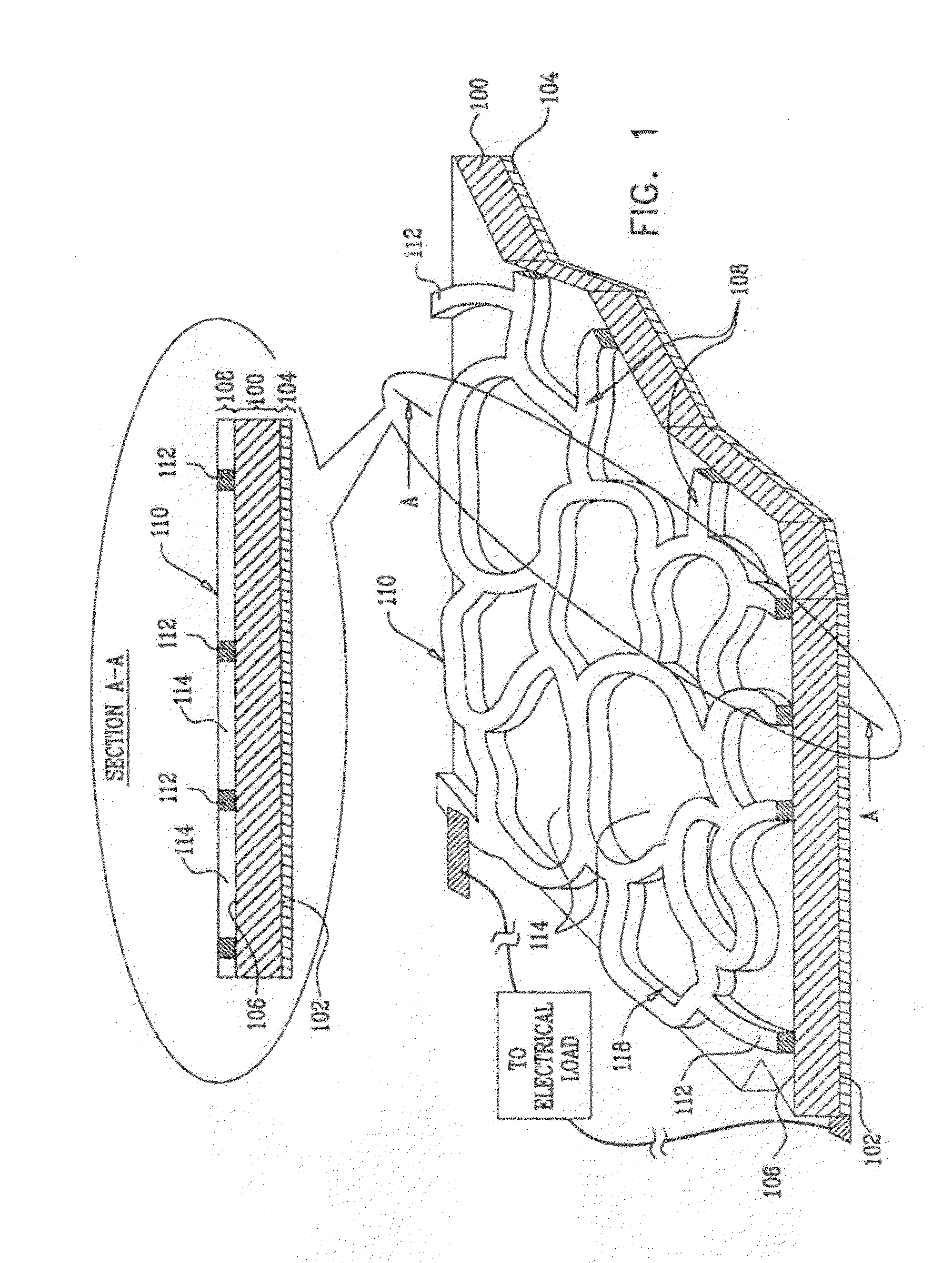 Photovoltaic device having transparent electrode formed with nanoparticles