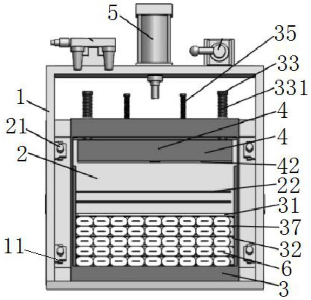 Heat-setting metal spraying frame clamp for automobile electric drive capacitor core